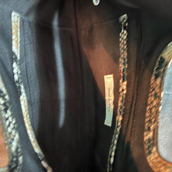 Snake Print Clutch - Picture 5 of 5